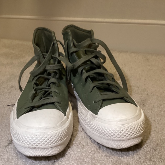 Stylish Green leather converse - Picture 3 of 6